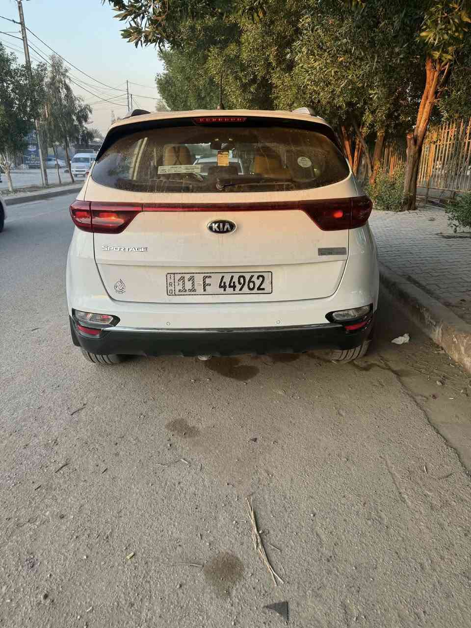 سلام عليكم سبورتج 2019كفاله عامه سياره جديده خير من الله السعر ١٩٥ بيه مجال بسيط جدا مكاني الدوره شارع ٦٠ماشيه 107الف ‏‪***********‬‏
