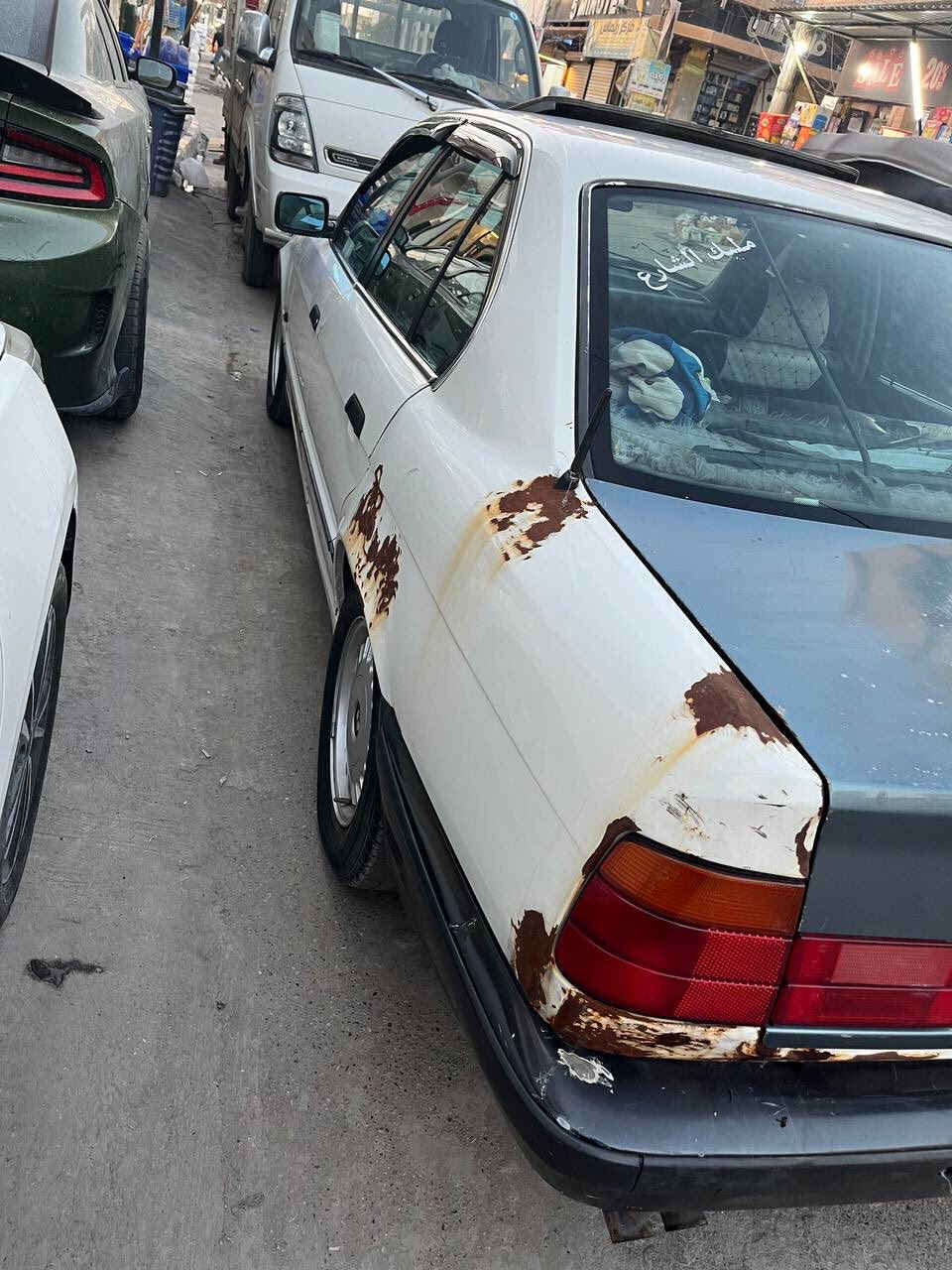 BMW 525i
اصل وفصل محرك مسكر عدل
سيارة كلها بلادية لا چطل ولا تحوير رقم سليمانية باسمي انظربت عندي بلجنطة مبدل قبق ودعامية و بك لايت كلهن اصليات مال حاوية تحتاج بس صبغ
مواصفات مذكورة بلصور من الشركة الام على رقم الشاصي
مكاني بغداد الغزالية


**إذا كنت صاحب هذا الإعلان وتريد حذفه لأي سبب، رجاءا أرسل رسالة إلى الدعم الفني**