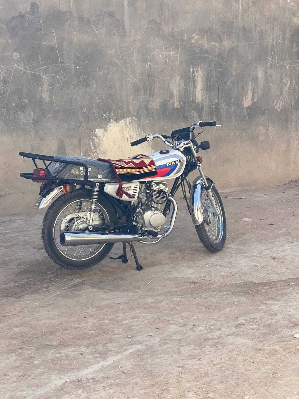 سلام عليكم للبيع اربعه كير سنكر موديل 2027
الدراجه طلعته أول يوم رمضان وهسه ما محتاجها 
المكان كربلاء كنطره السلام السعر خاص 
*********** متواجد وتساب
