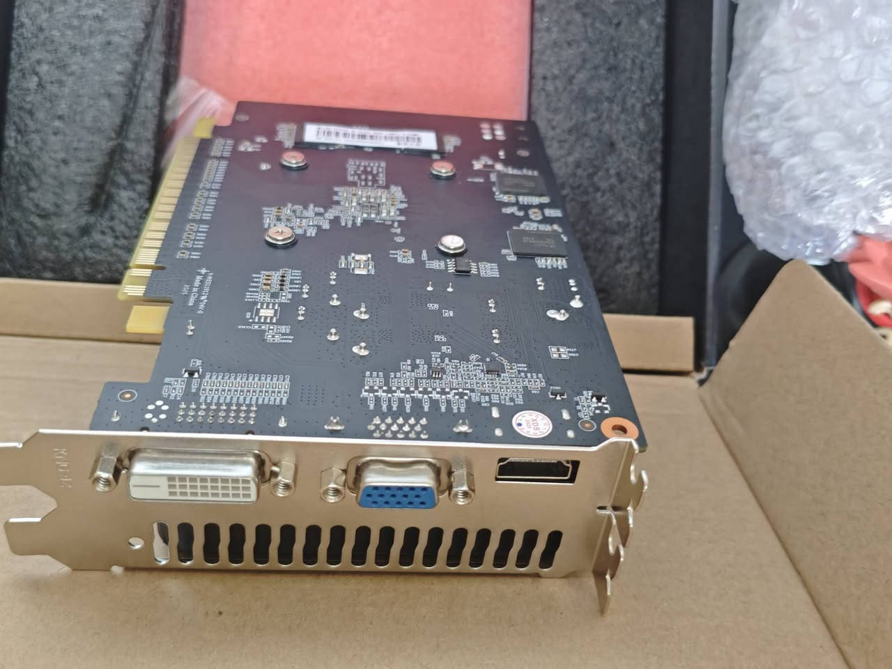 سلام عليكم 
كارت شاشة جديد شركة MLLSE
ddr5
4g قابل لي الزيادة
السعر 70 الف


**إذا كنت صاحب هذا الإعلان وتريد حذفه لأي سبب، رجاءا أرسل رسالة إلى الدعم الفني**