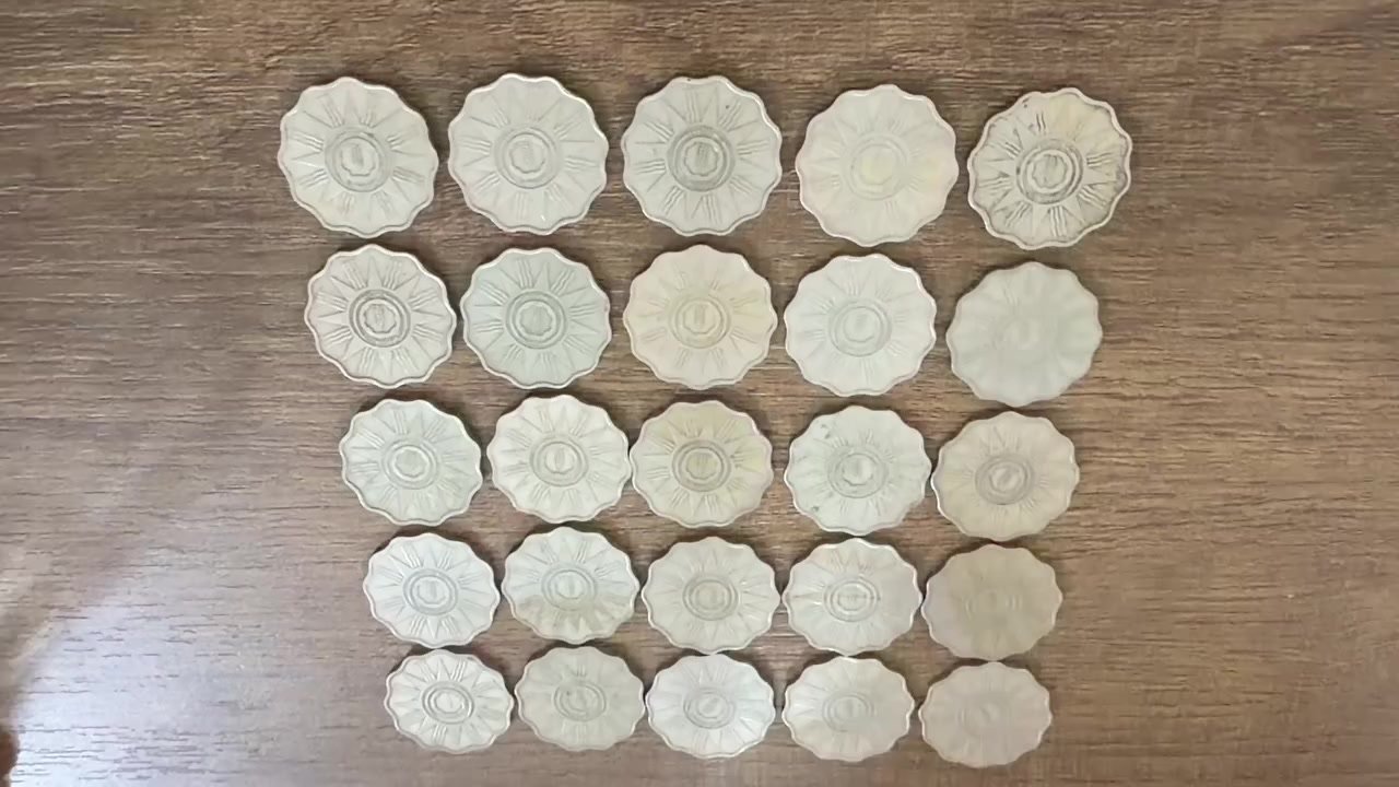 ١٠ فلس اصدار ١٩٥٩ العدد ٢٥ قطعة  حالات جميلة بسعر ١٥ الف دينار  للكل


**إذا كنت صاحب هذا الإعلان وتريد حذفه لأي سبب، رجاءا أرسل رسالة إلى الدعم الفني**