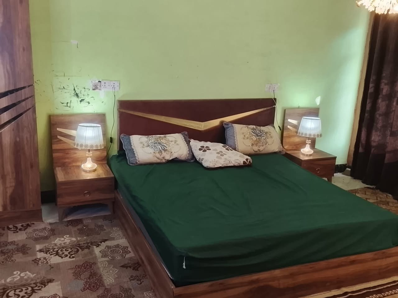 اغراض نظيفات ومابيهن ضرر مستعجليهن ع بيعهن 
غرفة نوم 5 قطع 
صوبه نفطيه 
ثريات عدد 4 
مراوح عدد 4
كف تحفيز الاعصاب 
العنوان الديوانيه ام خيل 
شارع 20


**إذا كنت صاحب هذا الإعلان وتريد حذفه لأي سبب، رجاءا أرسل رسالة إلى الدعم الفني**