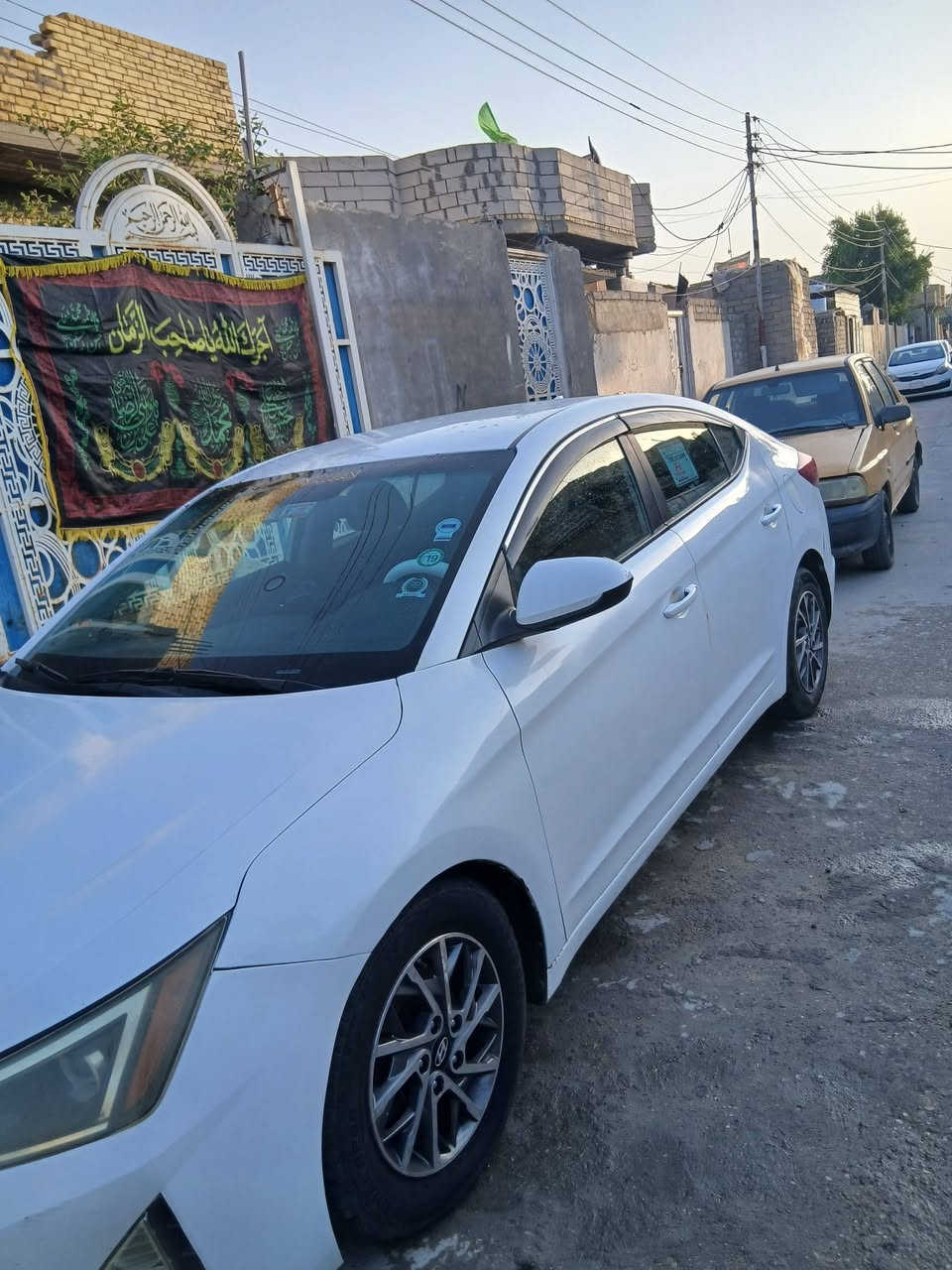 سلام عليكم نترة البيع مراوس موديل ١٩ وارد مريكي  رقم ذي قار  ***********
