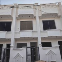يوجد لدينا مشتملات للبيع المساحه 50 متر طابقين زيرو تسليم مفتاح في الح...