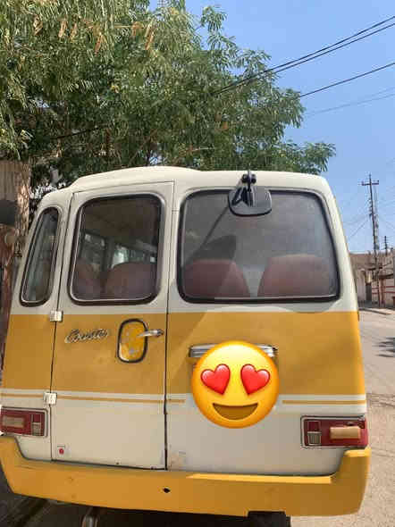 كوستر للبيع موديل ١٩٨٢ كير محرك اكسل كفالة ست تايرات جديد كشن كاعي كلة جديد دينار مصرف مابي للاستفسار اتصل رقم ***********
