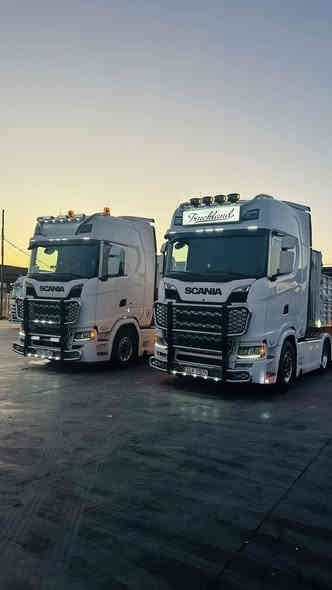 السلام عليكم
سكانياً عدد ٢ موديل ٢٠٢٠ -٢٠١٨ فول مواصفات حجم S500 بودي تريلة عراق موديل 2025-2024 تخم تاير الرأس ياباني والعربانة GT رقم سليمانية 
للاستفسار الاتصال بالرقم ***********
