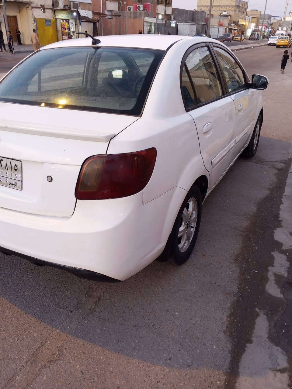 كيا ريو ٢٠١٢ رقم بصره سنويه لل٢٨
محرك ١٦٠٠بحاله جيده
(كير ومكينه وتبريد وحداديه وتخم تاير بالكفاله)
مكفوله ضربه وتبديل بيها صبغ ناشر المكانات المحدده فقط صبغ بدون معجون ...
مكاني بالبصره الحيانيه 
السعر ٧٧وبيها مجال بسيط 
***********
