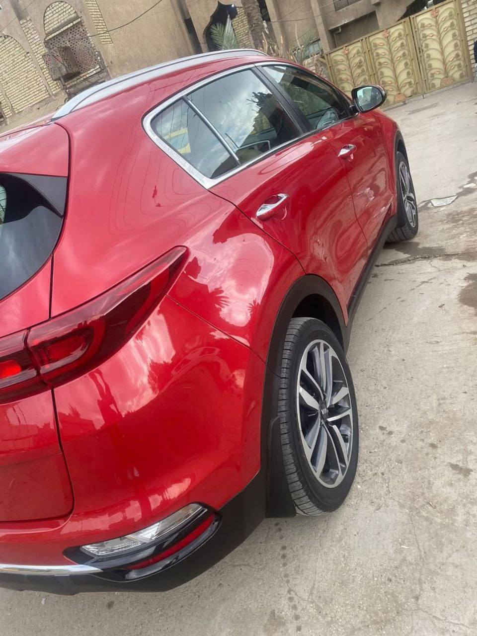 السلام عليكم...
سبورتج خليجي ٢٠٢٠ مكفوله سنويه جديده ماشيه ٩٢ ..تخم تاير جديد جاهزه من كلشي سبير مانازل رقمها بغداد والسياره بأسمي على وضع الشركه

***********
