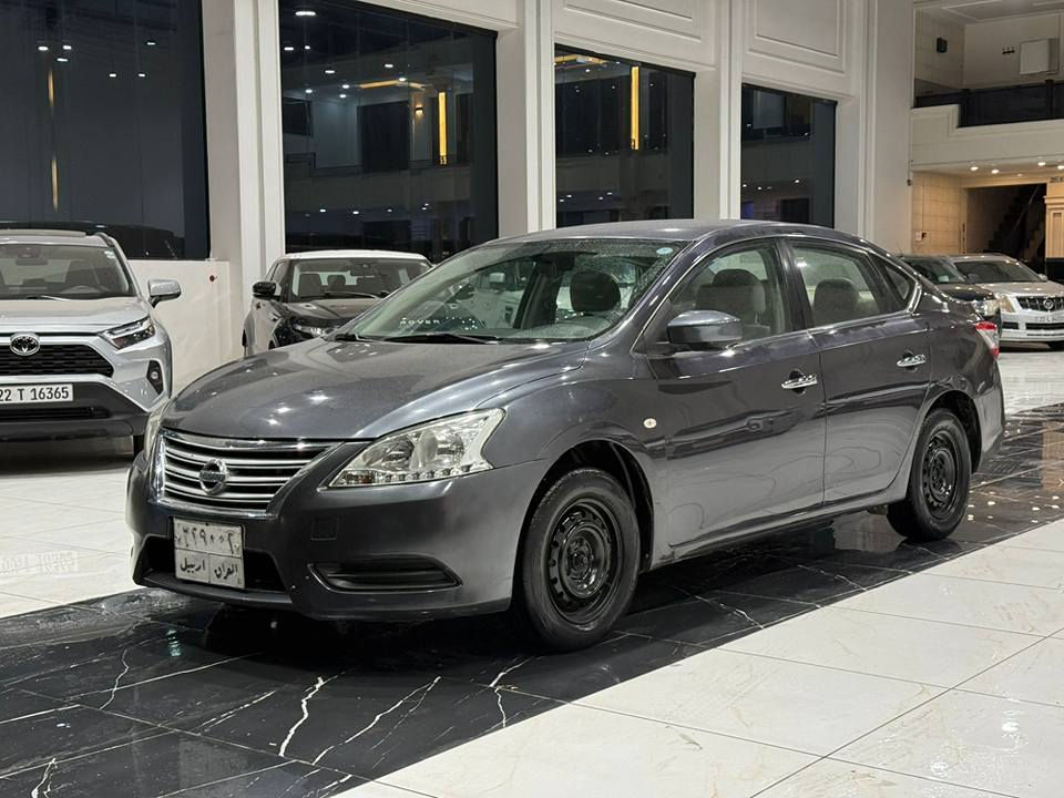 نیسان سێنترا مۆدێل 2013یی خلیجی 4پارچەی بۆیاغە بێ ئیرباگ گێروو مەکینە بەشەرت سەیارەکە پاک  و خاوێنه بێ عەیبه بۆ زانیاریی زیاتر *********** أربيل, العراق
