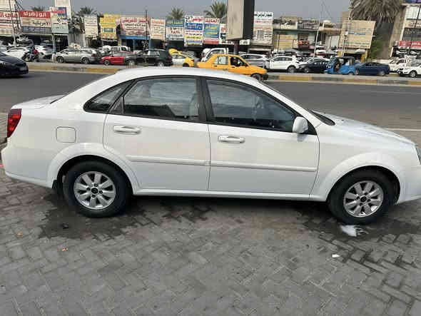 السلام عليكم أوبترا 2014 سيارة كلش جديدة على وضع الشركة ماشية 119 الف حقيقي سيارة مكفولة كفالة عامة بس بارد جاملغ وباب فقط الهاتف *********** السعر 108 وبية مجال عنوان بغداد الطالبية
