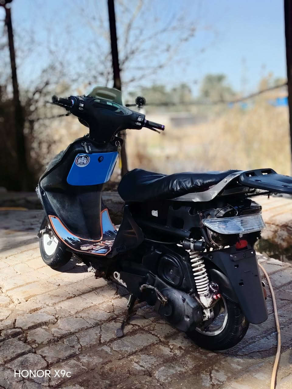 السلام عليكم فراشه فحل للبيع مامفتوحه جاهزه من كلشي عوزه فقط كفر سلف هندر شغالات والكهربائية جاهزه السعر 475وبيه مجال الاستفسار ***********
