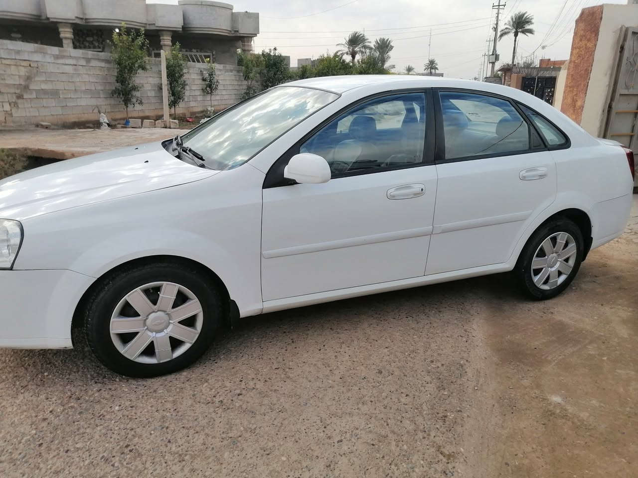 أوبترا موديل ٢٠١٣ خليجي بيه قطعه صبغ بدون دواخل الباقي مكفولة كفاله عامه سياره جديده  رقم سليمانيه تحويل مباشر سياره جاهزه مكينه كير خير من الله مكان السيارة صلاح الدين بلد ***********
