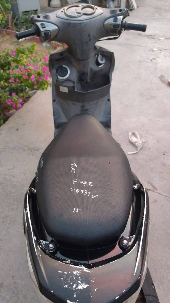 دراجه سكنس فحل 140 للبيع دراجه مقفوله محرك ناقص الدراجه فقط بكم مكان الدوره شارع 60 سعر 500 للاتصال والتواصل مع الرقم بو واتساب*********** فقط للشرايه
