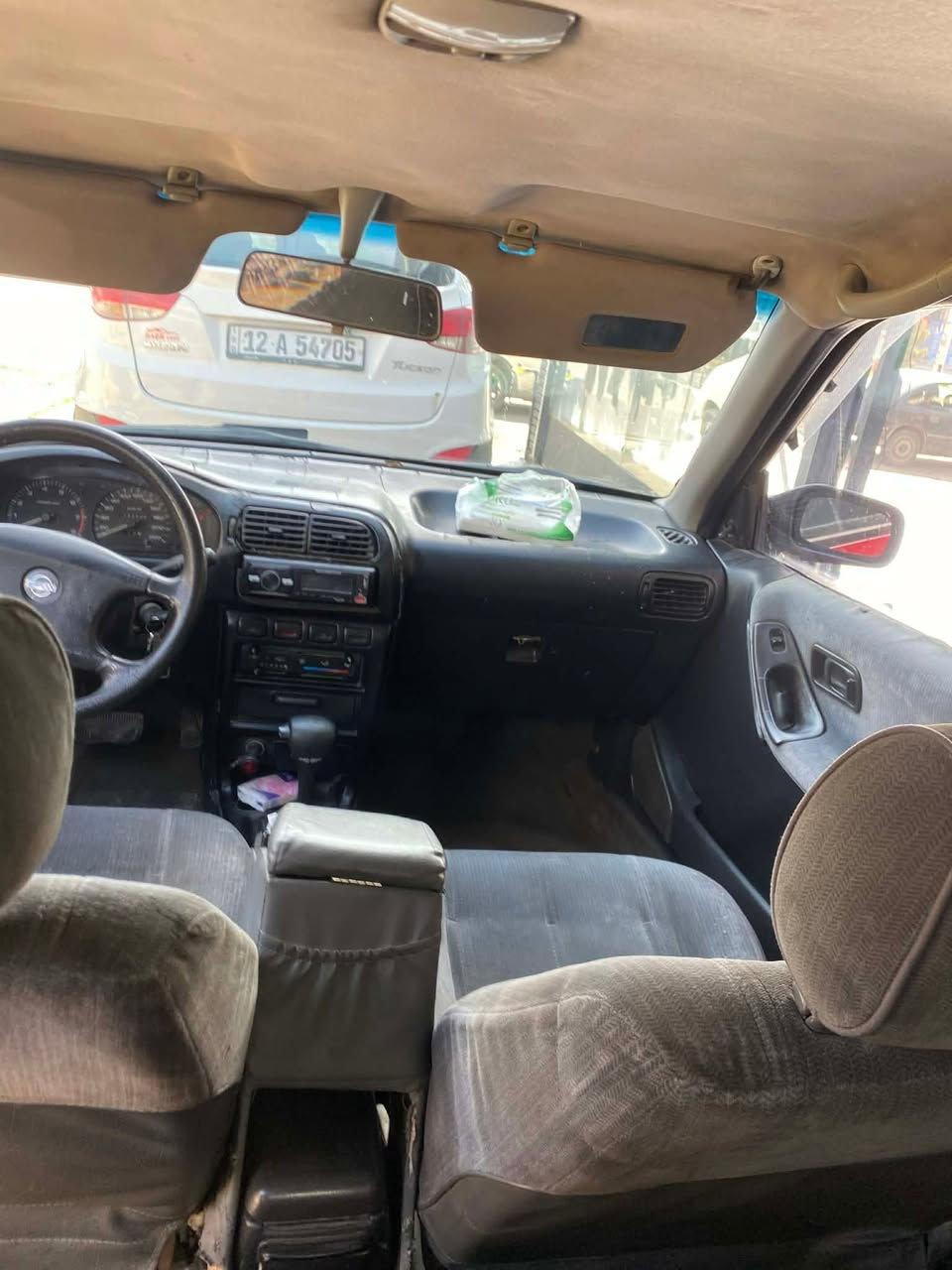 نيسان صني رقم نينوى جديد هزه جديده سياره جاهزه كير محرك شرط 
كير توماتيك بيها داير خلفيه صبغ 
شرط التحويل
مكان السياره موصل الايسر
السعر 37 
‏‪***********‬‏
