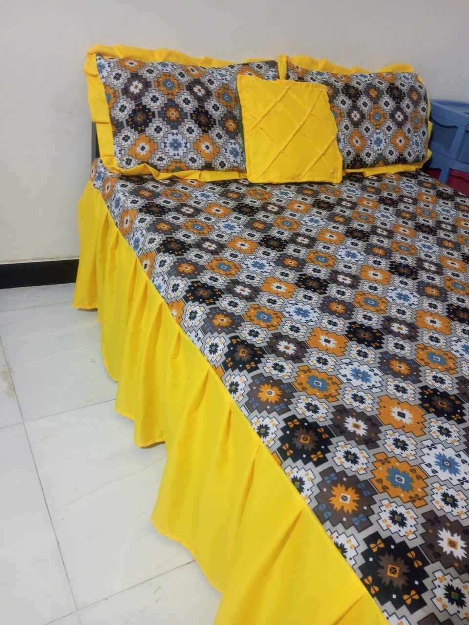 ✨ خياطة أم حيدر ✨
تفصيل وخياطة نسائية بأناقة ودقة عالية 👗✂️
🔹 خياطة نسائي
🔹 بشتات
🔹 ملابس أطفال
🔹 خياطة فرشات
🔹 بيع أقمشة وملابس جاهزة
شغل مرتب وأسعار مناسبة ❤️
الطلب حسب الموديل والرغبة
العنوان: ديالى - هبهب


**إذا كنت صاحب هذا الإعلان وتريد حذفه لأي سبب، رجاءا أرسل رسالة إلى الدعم الفني**