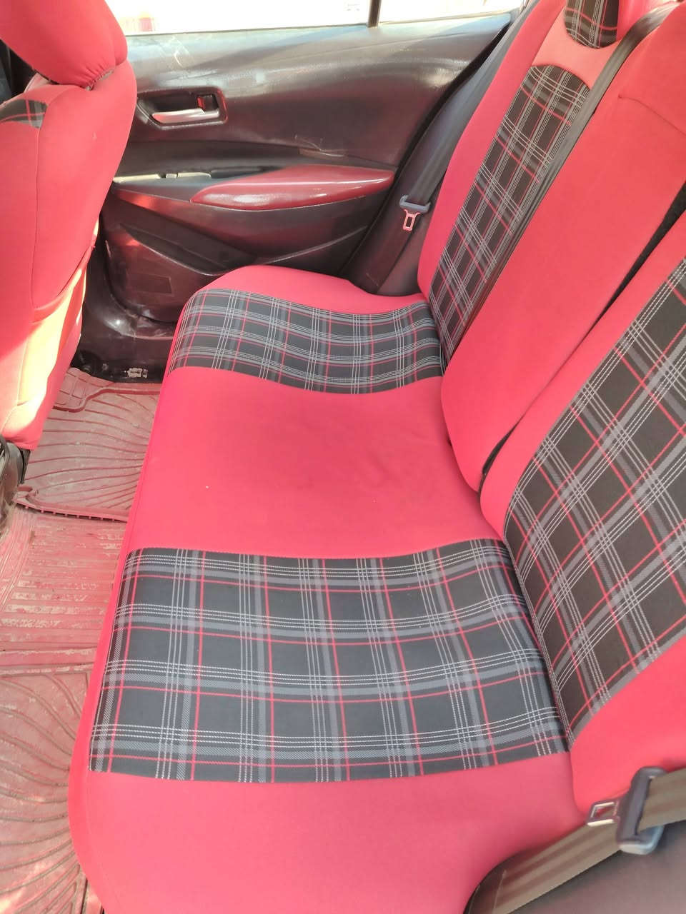 كورلا هايبرد 2024 وارد صيني للبيع باسمي رقم بغداد مكفوله ماشيه 34 مكان السياره بالغزاليه رايدهة152بيهة مجال للاستفسار الاتصال على *********** و*********** ابوايه
