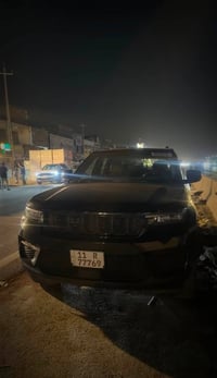 جيب كراند شيروكي 2024 بلاك توب  فتحه بدون ايرباك بدون دواخل رادار امام...