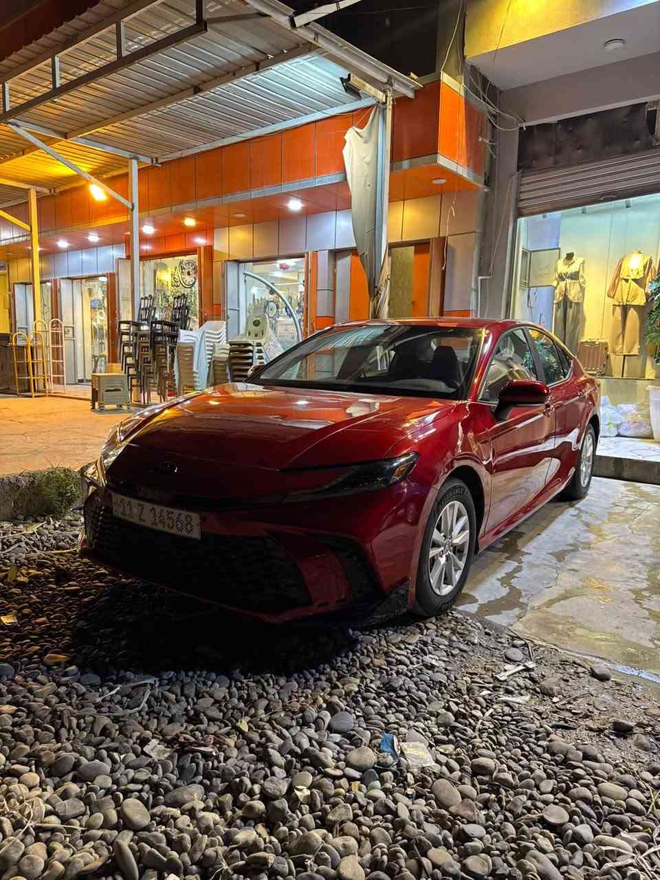 للبيع | كامري LE Hybrid 2025 أمريكي
🚘 اللون: دم الغزال مميز
📍 الموقع: سامراء 
📞 للاستفسار: *********** 
المواصفات:
موديل 2025 (وارد أمريكي)
فئة LE Hybrid
محرك هايبرد اقتصادي جداً باستهلاك الوقود
3 أنظمة قيادة (Eco / Normal / Sport)
رادار أمامي
حساسات النقطة العمياء بالمرايا (Blind Spot Monitor)
مثبت سرعة ذكي
نظام المحافظة على المسار
نظام التحذير من الاصطدام الأمامي
كاميرا خلفية
Apple CarPlay و Android Auto
تشغيل هادئ وأداء ممتاز
السيارة نظيفة جداً وحالتها ممتازة وجاهزة للاستخدام
💰 السعر: ١٨٤
