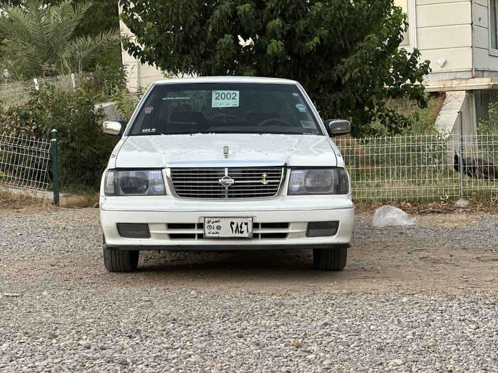 نیسان سدریک 2001 محەسەن ناو سوور ئارمی پلاستیک سلێمانی بەشەرتی ئارم و ئەوەلیات و مووس بڕاوە غەرامە بەشەرتی گێڕ و مەکینە و اکسل و تەبرید سارد و گەرم  بێ بۆیاخ 
***********
*********** السليمانية, العراق
