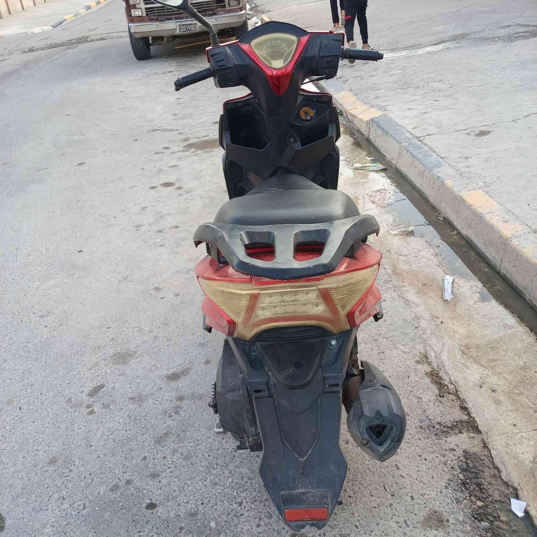 ماطور للبيع بسعر 350 الف بيها مجال حيل نظيف 

رقم الهاتف ***********
