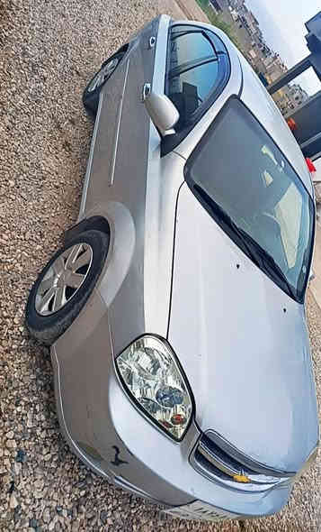 شوفرلێت  سازوکی 2007
گێر ئوتوماتیك 
گێر و مەکینە شەرت
بێ دەعم بێ سبغ 
تەحویل وەکالە شەرت
415هزار غرامە
سعر 66 مجال
*********** دهوك
