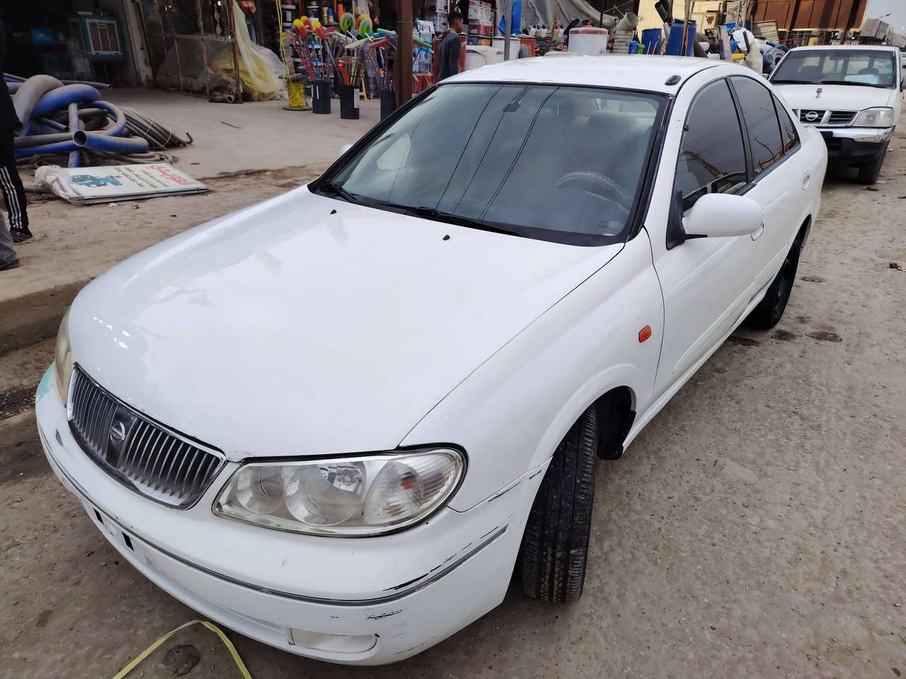 نيسان صني 2010جديده السياره تبريد شغال مكينه او كير مكفولات مال مزاد غير متواجد عل نت ***********
