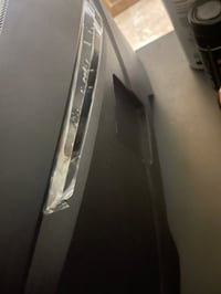 شاشه msi للبيع شايل القاعده موجوده نضيفه 180 فريم السعر 200 الف قفل ال...