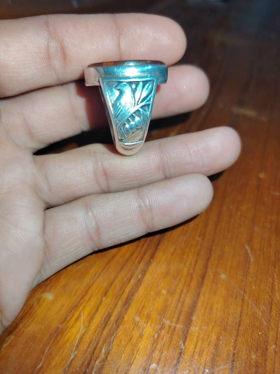 عقيق يماني صياغه ثقيله ٩٢٥ فضه
***********
