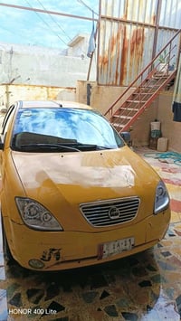 عندي طيبه 2016 رقم بغداد جاهزه محرك وكير خير من الله سعرها 32 وبيها مج...