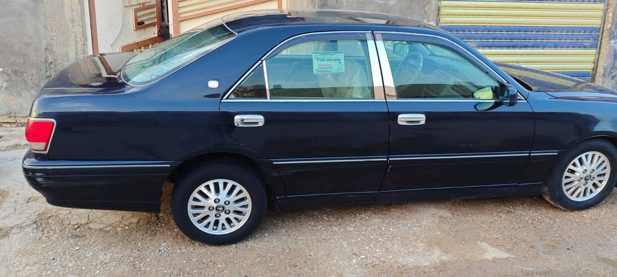 السلام عليكم سياره كراون ملكه ٢٠٠٤ حاويه مكفوله من الگص السياره جديده فوول مواصفات واعدا الفتحه محرك ديفور الجبير شاشه تحكم برده ٤ دگم ستيرن كهرباء وبعد مواصفات تحوير النجف درجه اولئ السعر ٦٥$ العنوان ناصريه الشطره *********** الشطره, ذي قار
