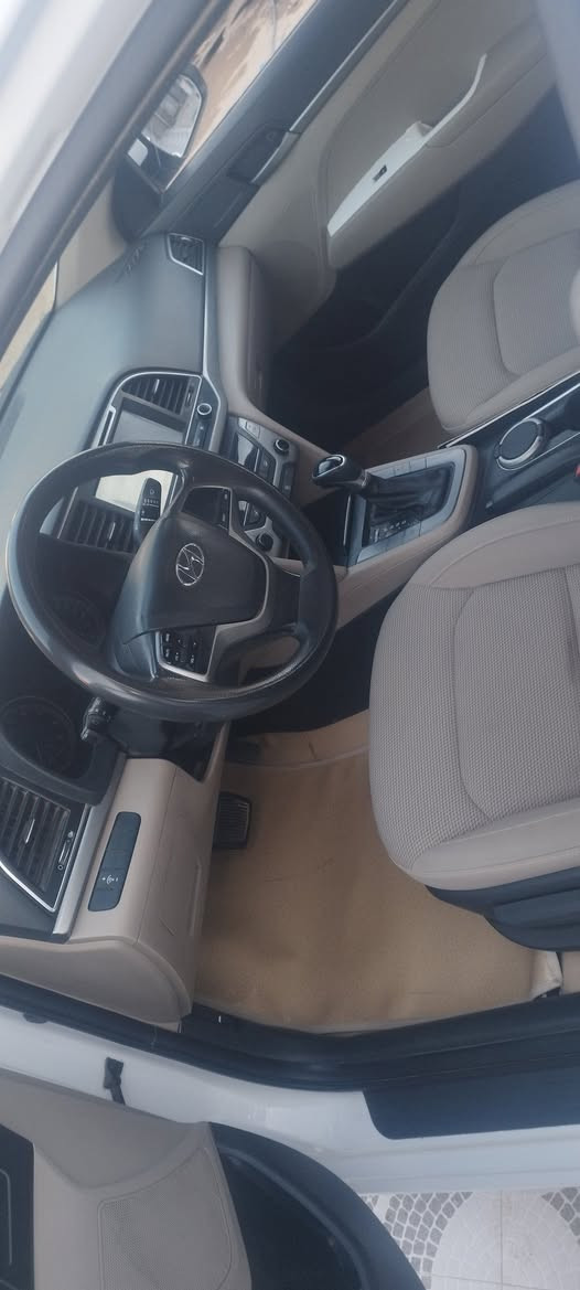 النترا 2019 خليجي سوبر
رقم واسط 
فول مواصفات للاخير 1/1
مكفولة كفالة عامه
محرك 2000 دوش
فتحه سقف سلايد 
كامره خلفي 
شاشةكبيره اندرويد 
تحكم أستيرن
وضعيات قيادة متعدده ٣ وضعيات
 حساسات إماميه خلفي
كشنات مخملي 
مري شفط نظام ترحيب 
لد نهاري 
تبريد قطعتين
ويل كب/ويل كروم/ويل 17
مدخل AUX+USB/بلوتوث...
سونار واضح بالنشر 
السعر 168
الكوت المركز 
للاتصال  ***********
***********
