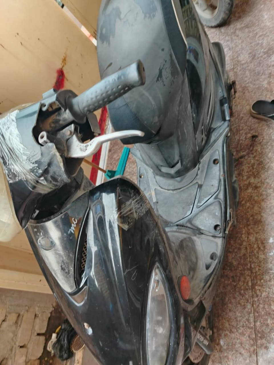 دراجه جيفور للبيع بسعر مناسب الدراجه طافيه يعني ابيع كوم حديد صاله شهر من طفت


**إذا كنت صاحب هذا الإعلان وتريد حذفه لأي سبب، رجاءا أرسل رسالة إلى الدعم الفني**