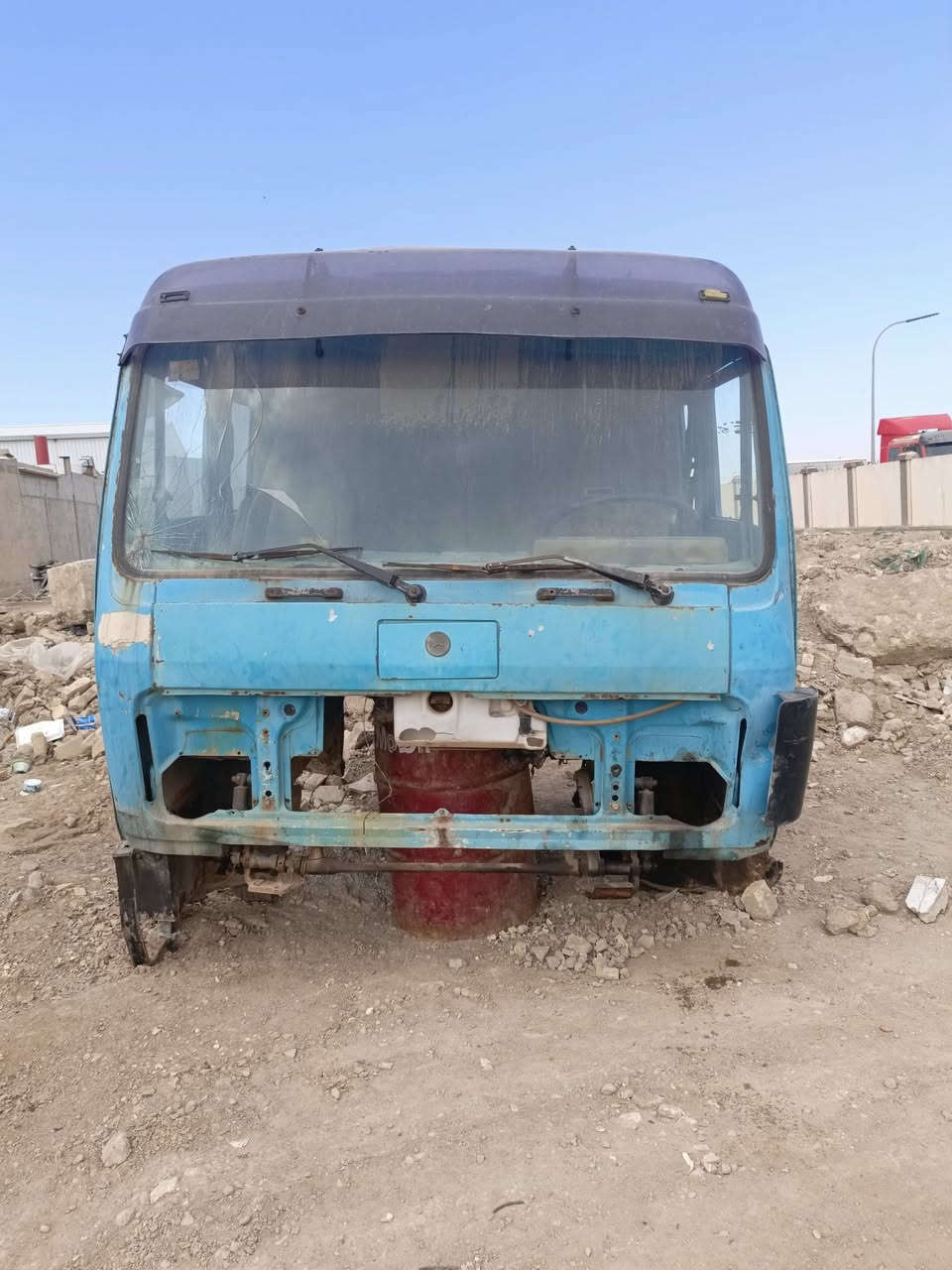 قماره لبيع دشبول كامل بكهرباياته لا سمكره ولا صبق نظيفه موديل 86 السعر 9 ورقات *********** السفسار عله الرقم
