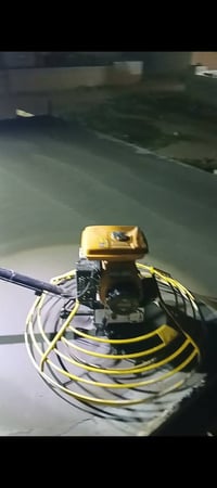 كمبيوتر • مستعمل • استعمال قليل