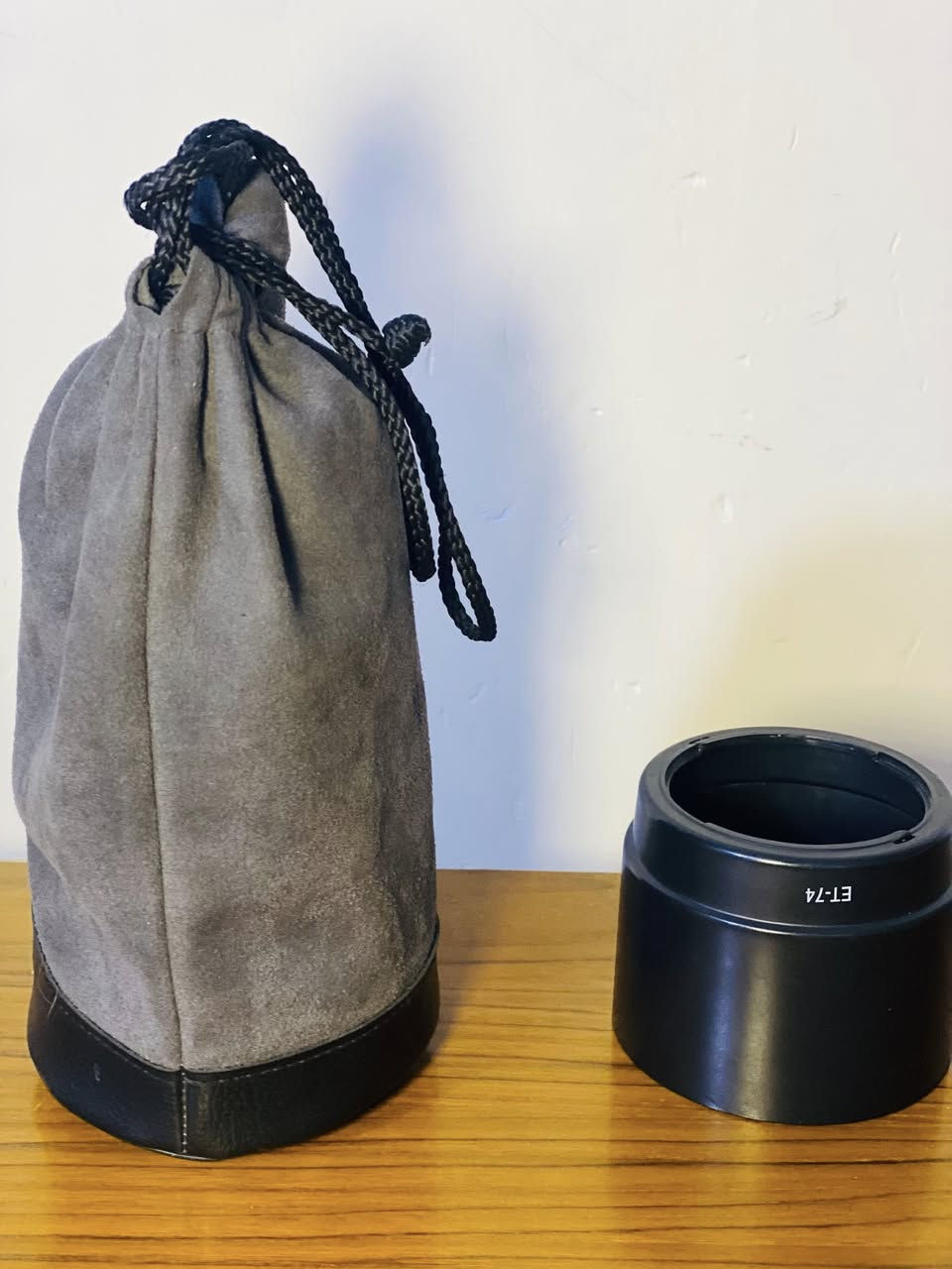 عدسه 70:200
العدسه بعدها جديده
دبل سبلايزر
فتحه 1:4
السعر ٤٠٠
***********
