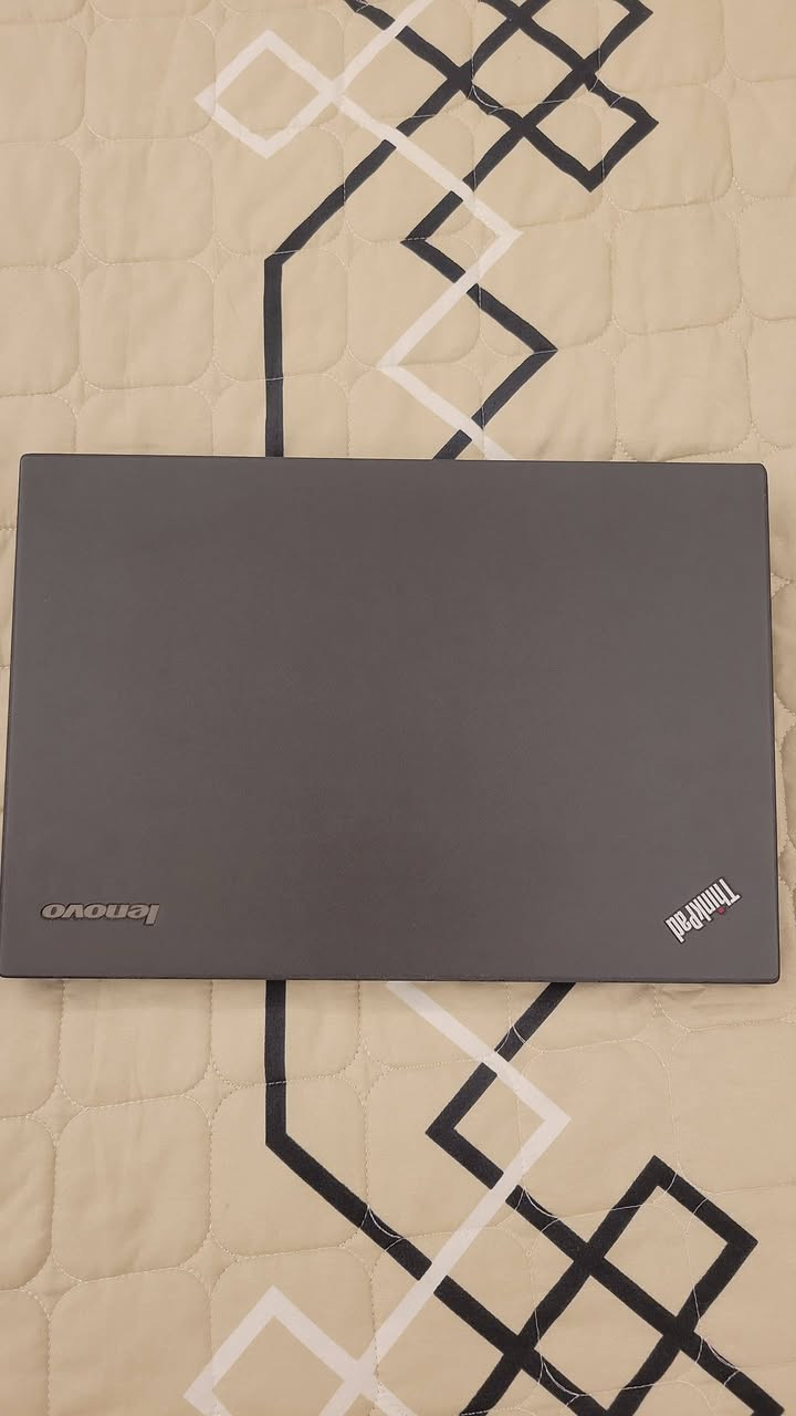 لابتوب Lenovo للبيع
معالج Intel Core i5 جيل ثالث
رام 8GB
كرت شاشة Intel HD
نظام Windows 10 Pro أصلي 64bit
شاشة حجم 15.6
مناسب للدراسة، الأوفيس، التصفح، اليوتيوب، والشغل اليومي
الجهاز شغال طبيعي وما بي مشاكل استخدام شخصي
بعده جديد شاشة لمس مع وجود شاحن بالباكيت وحقيبه
المكان: بغداد / عندي خدمة توصيل
للتواصل خاص او ***********
