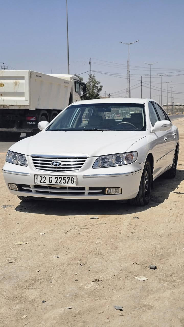 للبيع ازيرة ٢٠٠٩ سيارة جاهزة بسمي مكان ديوانية *********** سعر ٩٥
