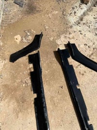 كت جارجر • زعانف • محتاج