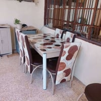 ميز سفرة • ٦ كراسي