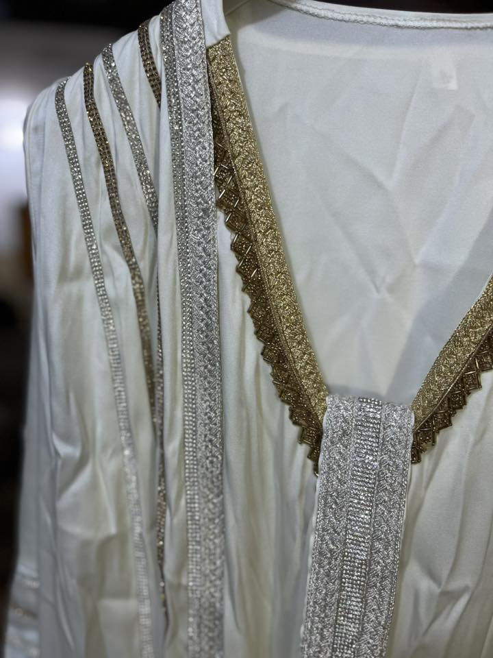 #من الخاص
فساتين وقفاطين للبيع حبيبتي كلهن قياس ٤٨
سعر منختلف عليهن حبيبتي فدوه اذا ممكن نشريلي


**إذا كنت صاحب هذا الإعلان وتريد حذفه لأي سبب، رجاءا أرسل رسالة إلى الدعم الفني**