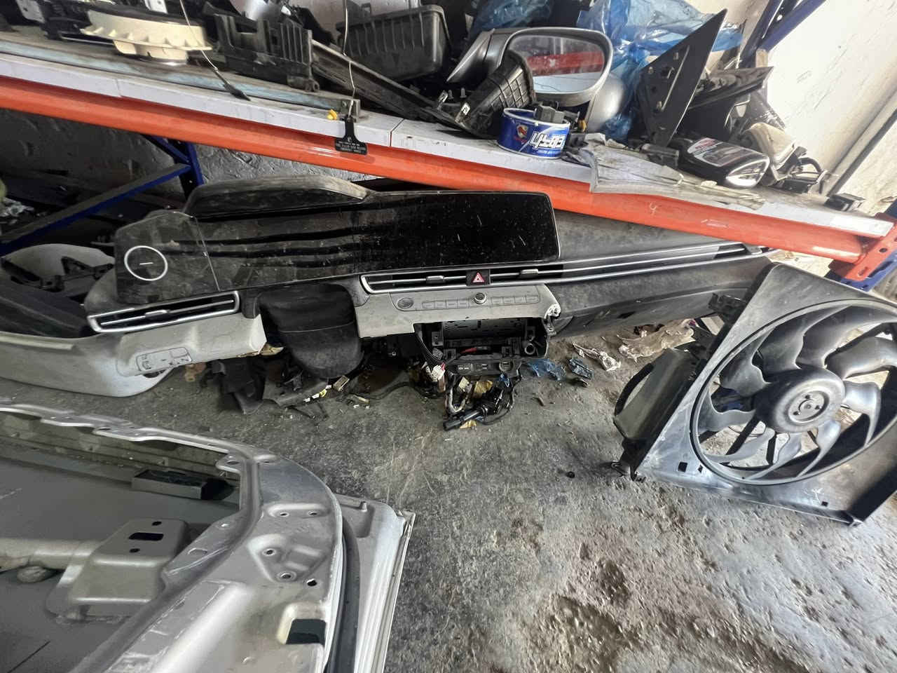 متوفر أدوات احتياطيه كيا هونداي بيع جملة مفرد بأنسب الأسعار للتواصل واتساب ***********
