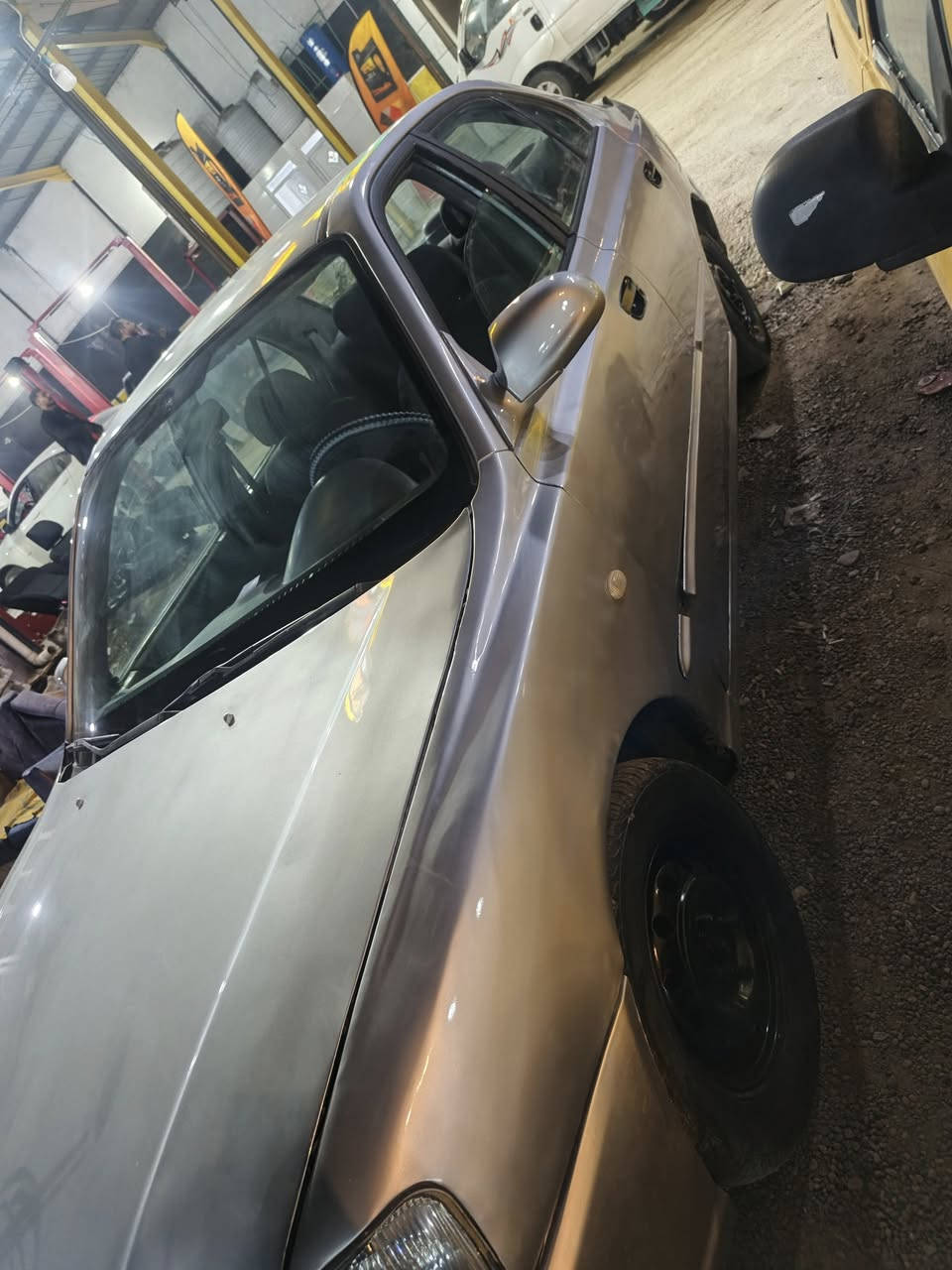 سلام عليكم اكسنت موديل ٢٠٠٠بسمي كربلاء مصبوغة عام مكفولة من الضربة كلهة بلادية تبريد منضومة بل جنط جديدة مشادهة حدادية جديدة مكينة ١٦٠٠مسكرجديدة حدادية جديدة تخم تاير مكانهة كربلاء *********** السعر ٤٨بيهة مجال بصيط
