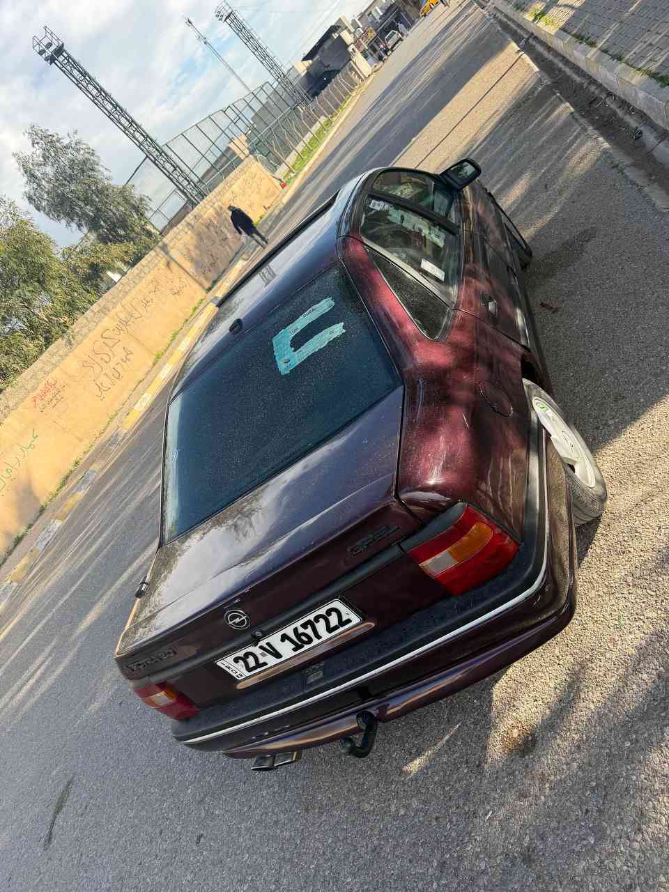 اوبل فكترا موديل 94  محرك 20 كير عادي كير ومحرك بالشرط رقم اربيل بأسمي سنوية جديدة لل31 هزه جديدة  بلاديه بدون حادث فقط هلالات معمره  
Abs
سقف سلايت
هيتر بالكشنات
شاشه ايباد كامره خلفيه 
سيارة متعوب عليها جاهزه ما ناقصها اي شي 
السعر 43
مكاني كركوك ***********
