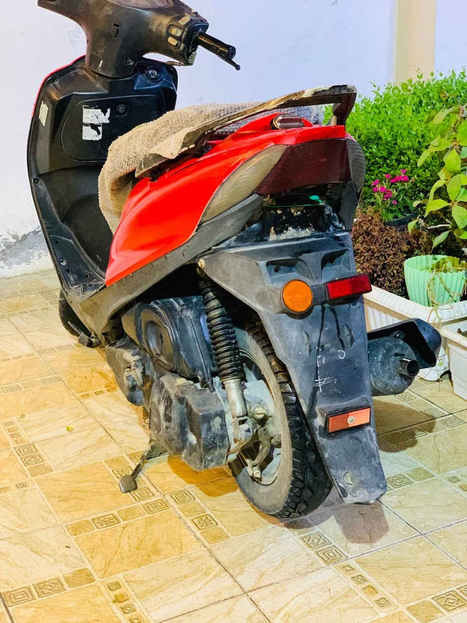 ماكس ثعلب 140
السعر /275 وبيها مجال 
شلعه ومعدل ونعومه 
حله مركز 
***********
