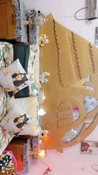 غرفه للبيع  السعر 500 وبيها مجال 07817134881