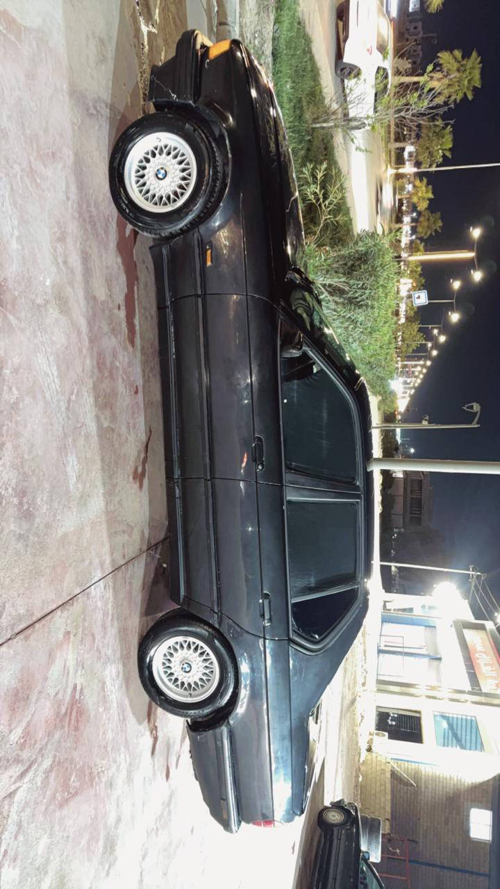 Bmw730
صبغ عام بدون حادث 

كير محرك تبريد تخم تاير صدر هزه جديده

السعر ٦٥ بيه مجال المكان تكريت رقم اربيل شرط تحويل  

رقم الهاتف ***********
