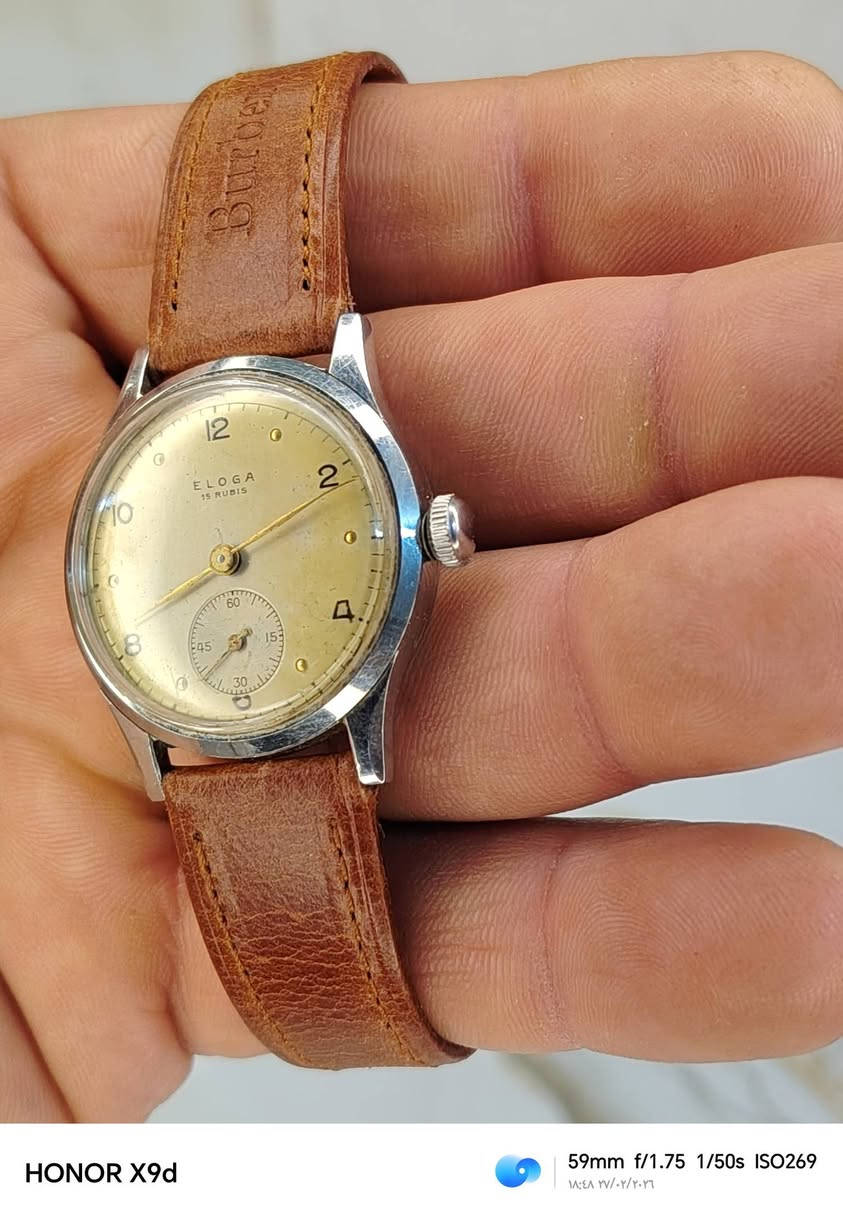 ساعة نصب تكويك سنتر ثواني منفصل سويسري اصلي فنتج قديم مكينه 15 حجر قطر 32 بدون زمبلك مع زمبلك 35 سير، جلد اصلي سعره مع توصيل 80


**إذا كنت صاحب هذا الإعلان وتريد حذفه لأي سبب، رجاءا أرسل رسالة إلى الدعم الفني**