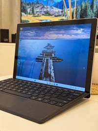 Microsoft surface pro 7 plus I5 gen 11th Ram 8 gb 128 gb Win 11 pro or...
