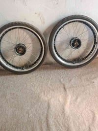 تايرات كرسي صيني البيع الزوج ب 45 توصيل مجاني جميع المحافظات الاتصال ا...