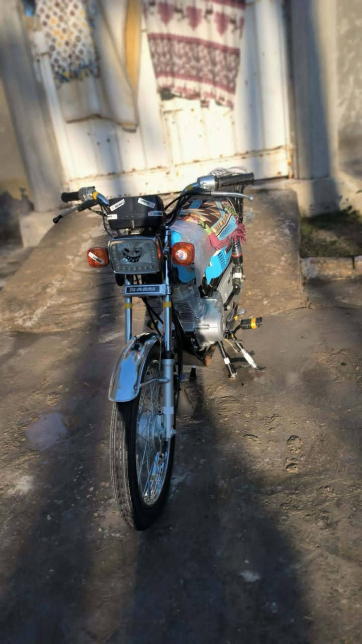 سلام عليكم للبيع نامه متياز موديل  25 اوراق كامله لسعر 650  وبيه مجال مكان محاويل علي ابن الحسين ه‍ ***********
